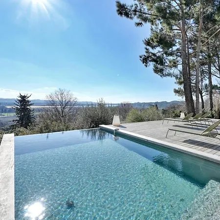Bel Horizon Vue Imprenable Et Exceptionnelle Les Angles (Gard)